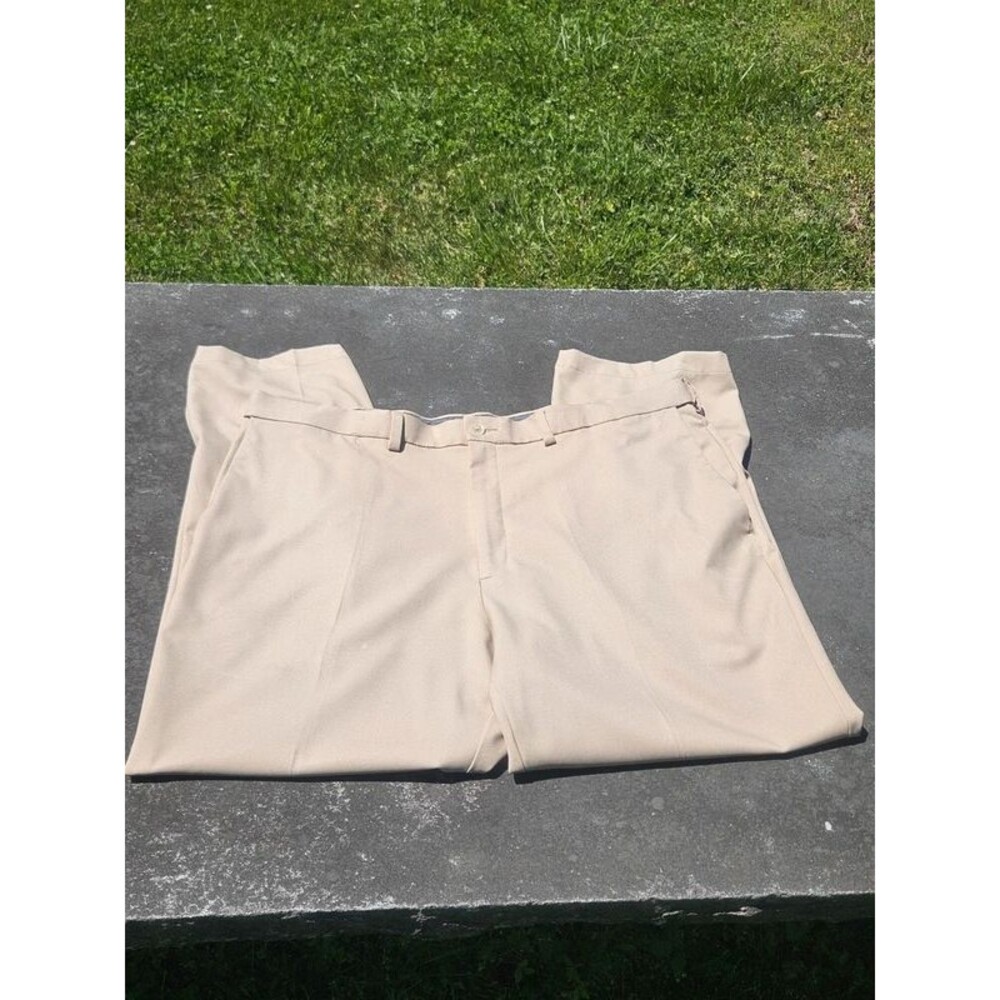 Haggar Cool 18 Pro Classic Fit Dress Pants Men's 42x29 Khaki Tan 100% Polyester - Picture 2 of 5